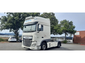 Ťahač DAF XF 106 460
