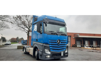 Ťahač MERCEDES-BENZ Actros 1845