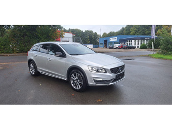 Automobil VOLVO