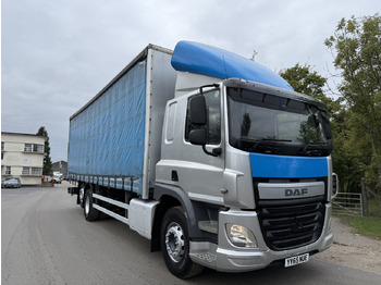 Plachtové nákladné vozidlo DAF CF 330