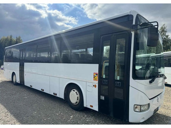 Prímestský autobus IRISBUS