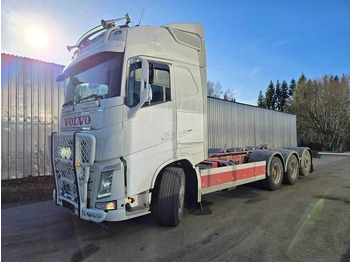 Podvozek s kabinou VOLVO FH 540