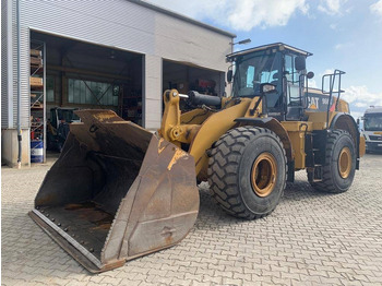 Kolesový nakladač CATERPILLAR 966K