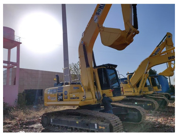 Pásové rýpadlo KOMATSU PC240