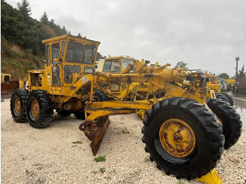 Zrovnávač CATERPILLAR 14