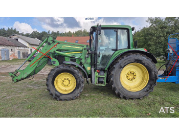 Traktor 2011 John Deere 6430: obrázok 4