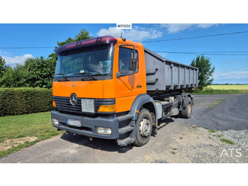 Hákový nosič kontajnerov MERCEDES-BENZ