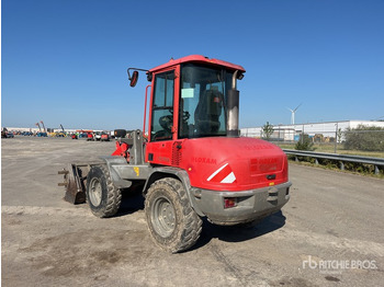 Kolesový nakladač VOLVO L30B