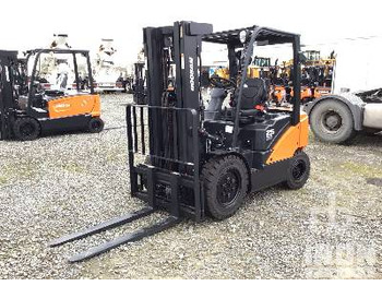 Vysokozdvižný vozík DOOSAN