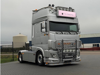 Ťahač DAF XF 530