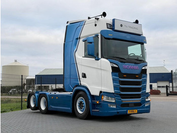 Ťahač SCANIA S 660