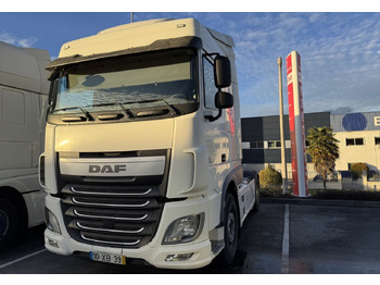 Ťahač DAF XF 460