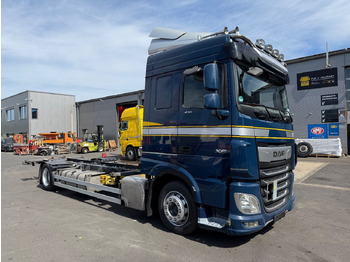 Leasing DAF XF430/Jumbo;Mega/Intarder/Standklima-Heizung/BDF DAF XF430/Jumbo;Mega/Intarder/Standklima-Heizung/BDF: obrázok 1 Leasing DAF XF430/Jumbo;Mega/Intarder/Standklima-Heizung/BDF DAF XF430/Jumbo;Mega/Intarder/Standklima-Heizung/BDF: obrázok 1