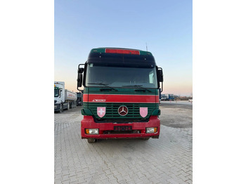 Ťahač MERCEDES-BENZ Actros 1840