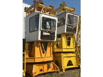 Vežový žeriav LIEBHERR