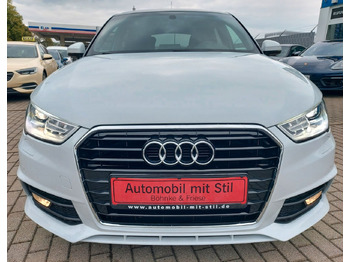 Sedan Audi A1 Sportback sport S-Line Pano Bose Xenon DAB: obrázok 4