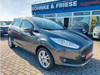 Automobil FORD