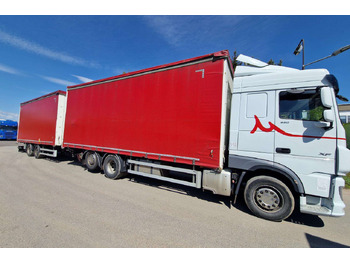 Plachtové nákladné vozidlo DAF XF 530