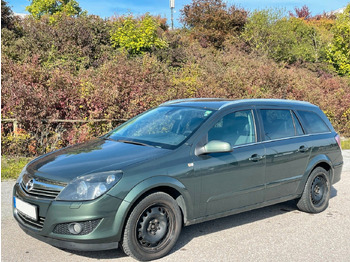 Automobil OPEL