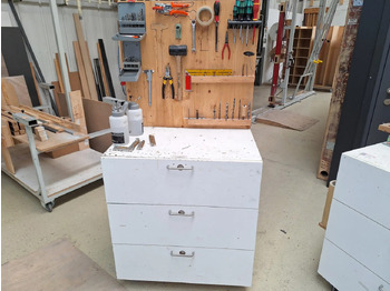 Vybavenie garáže/ Dielne