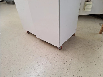 Vybavenie garáže/ Dielne 1 Stk. Arbeitsplatz: obrázok 2 Vybavenie garáže/ Dielne 1 Stk. Arbeitsplatz: obrázok 2