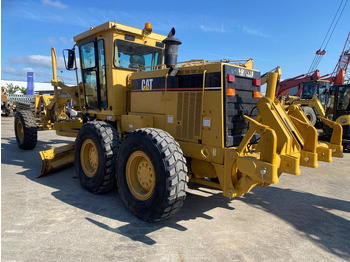 Zrovnávač CATERPILLAR 140H