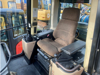 Pásový nakladač Caterpillar 953 C: obrázok 4 Pásový nakladač Caterpillar 953 C: obrázok 4