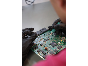 Nákladné auto Mercedes Benz Temic PLD Steuergerät Atego, Actros, Axor, Unimog, Vario, Econic, LTM, Integro, O550, Conecto, O345,  Tourismo, O350, Cito, O520, Citaro,: obrázok 4