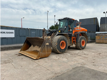 Kolesový nakladač DOOSAN DL420