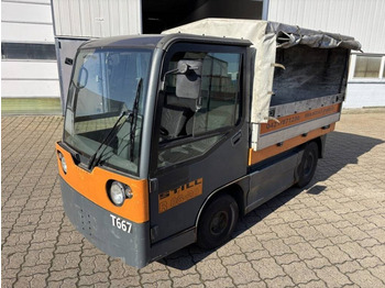 Valníkový/ Plošinový nákladný automobil