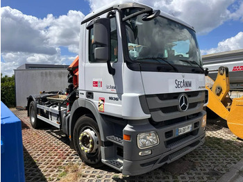Hákový nosič kontajnerov MERCEDES-BENZ Actros 1836