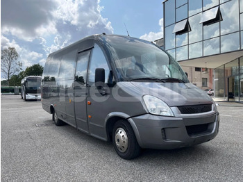 Autokar IVECO Daily