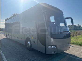 Autokar VOLVO