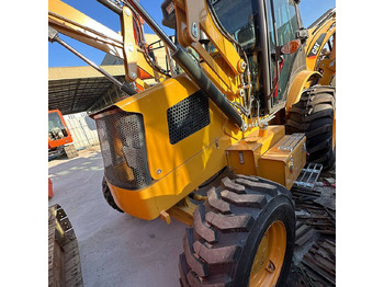 Rýpadlo-nakladač CATERPILLAR 420F