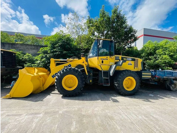 Kolesový nakladač KOMATSU WA380-8