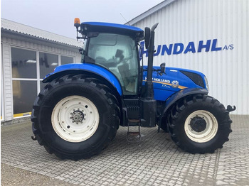 Traktor NEW HOLLAND T7.270