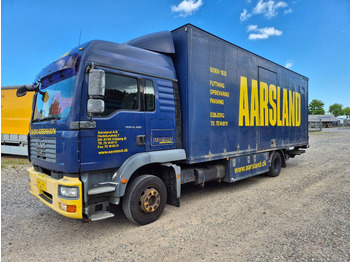 Skříňový nákladní auto MAN TGM