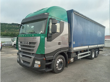 Plachtové nákladné vozidlo IVECO