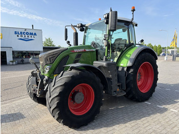 Traktor FENDT 724 Vario