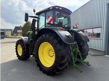 Traktor John Deere 6250R Premium Edition Autopowr: obrázok 2