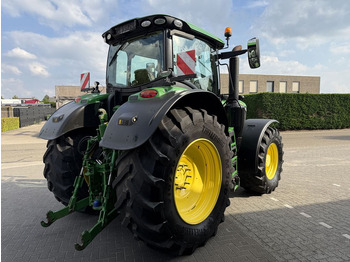Traktor John Deere 6250R Premium Edition Autopowr: obrázok 3