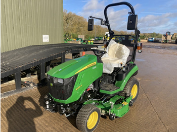 Kompaktný traktor JOHN DEERE 1026R