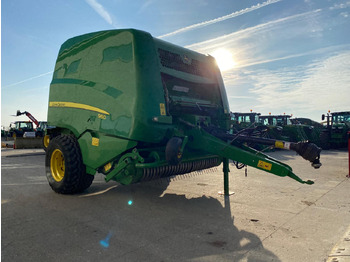 Stroje na zber krmovín JOHN DEERE