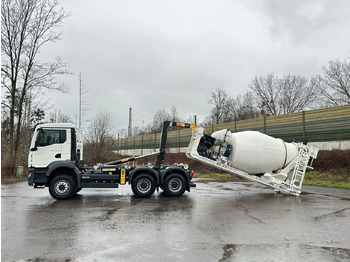 Hákový nosič kontajnerov MAN TGS 33.440