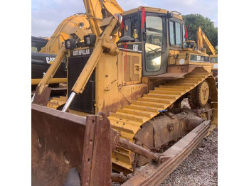 Buldozér CATERPILLAR D6R