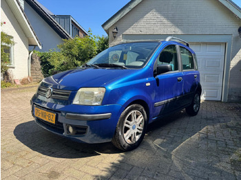 Automobil FIAT