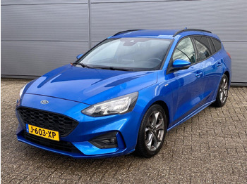 Automobil FORD