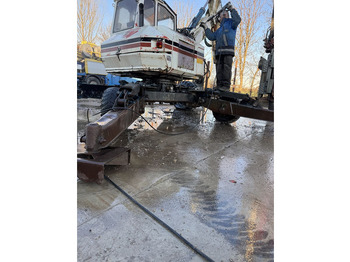 Kráčajúce rýpadlo KAISER