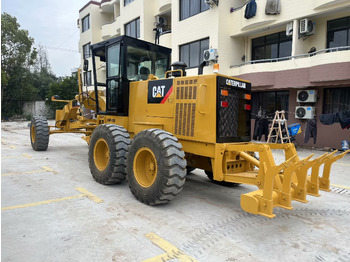 Zrovnávač CATERPILLAR 140H