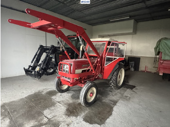 Leasing  1973 International 444 w/ Bjørnerud loader and bucket. WATCH VIDEO 1973 International 444 w/ Bjørnerud loader and bucket. WATCH VIDEO: obrázok 1